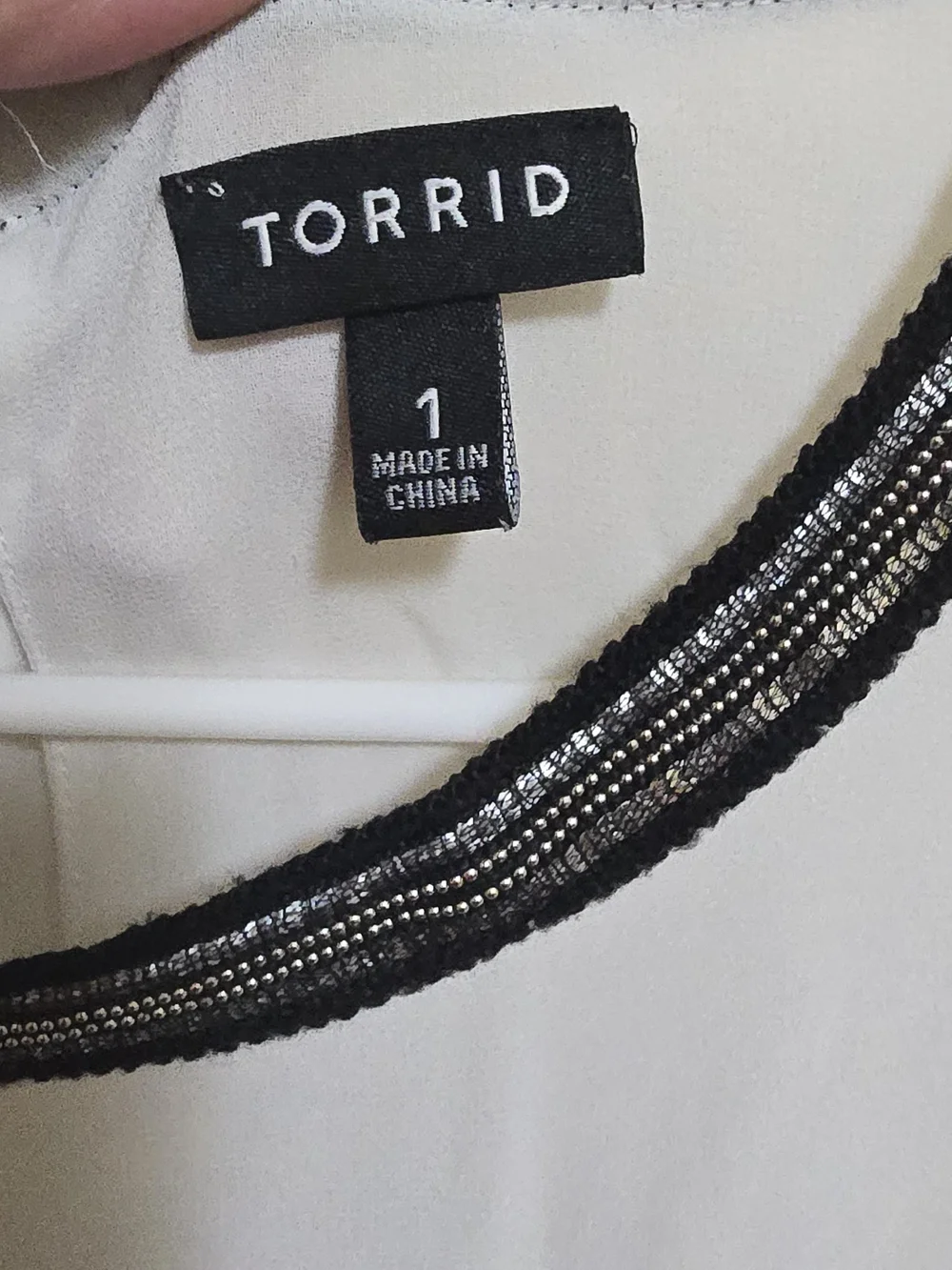Torrid Embellished Neck Sleeveless Blouse size 1